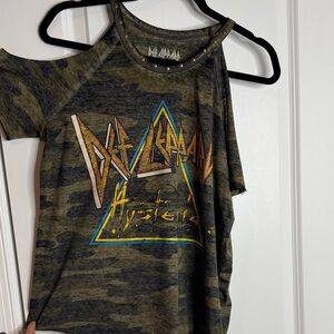Lucky Brand Camouflage Graphic Tee Def Leppard